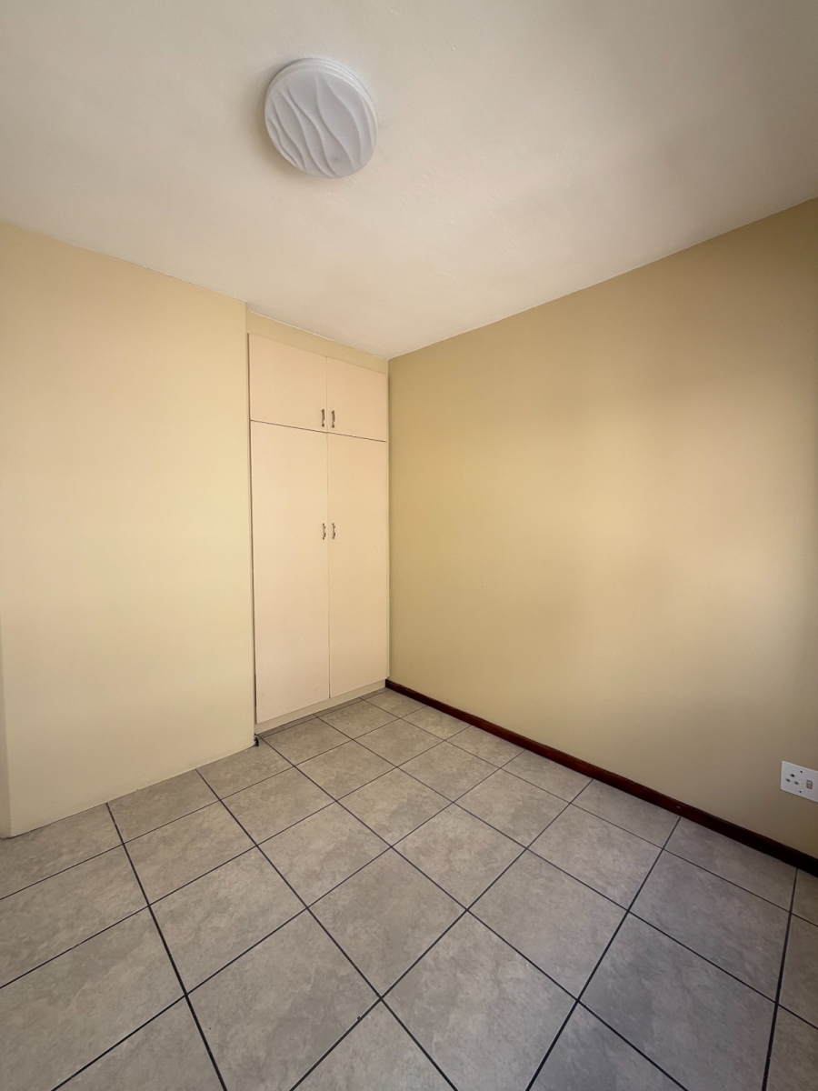 To Let 2 Bedroom Property for Rent in Southernwood Eastern Cape
